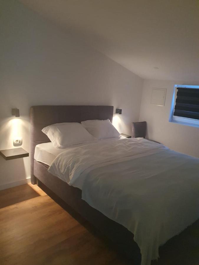 Mb Apartman 캐플례나 외부 사진