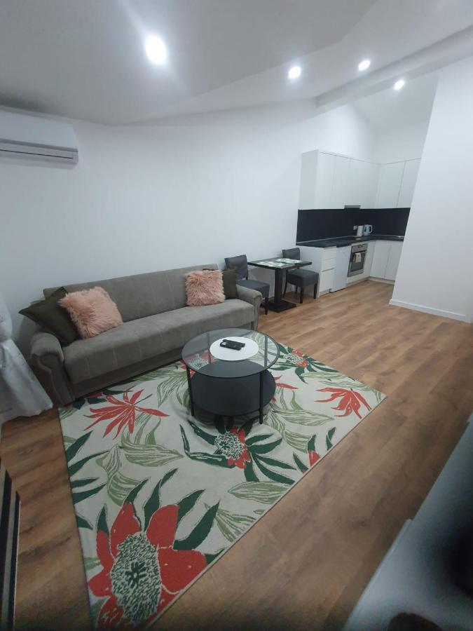 Mb Apartman 캐플례나 외부 사진